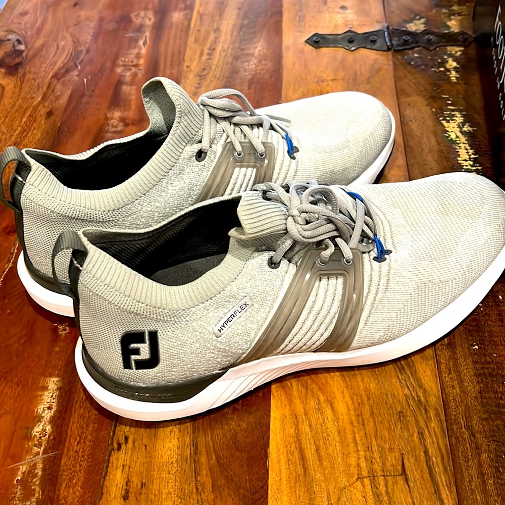 Mens FootJoy Hyper Flex golf shoes sz 12